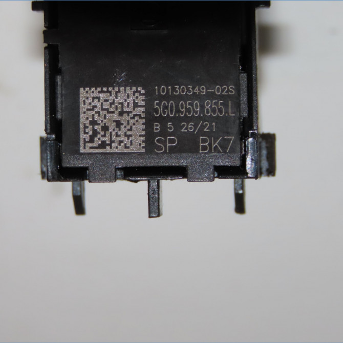 Commande leve-glace porte arrière gauche occasion VOLKSWAGEN T ROC 5G0959855LWZU 3