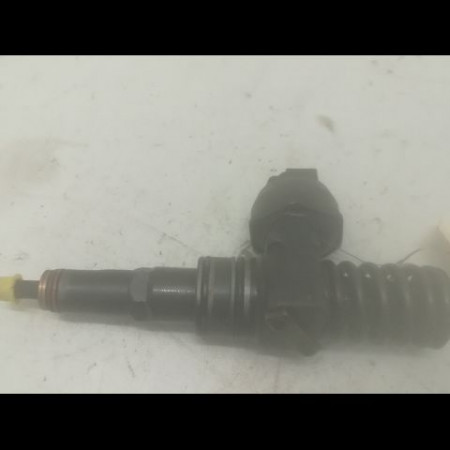 occasion VOLKSWAGEN GOLF V Phase 1 11-2003->10-2008 1.9 TDI 105ch 38130073AG