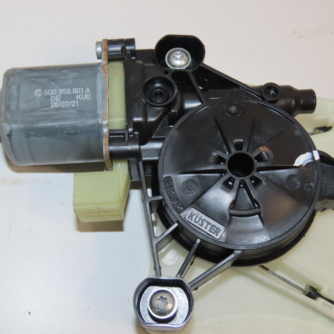 Mecanisme + moteur lève-glace avant droit occasion VOLKSWAGEN T ROC 2GA837462F 3