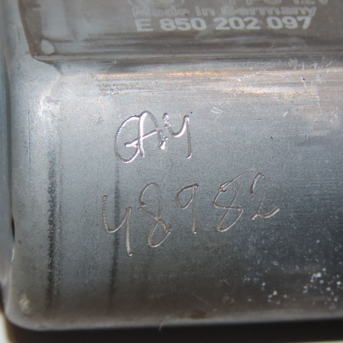 Mecanisme + moteur lève-glace avant droit occasion VOLKSWAGEN T ROC 2GA837462F 7