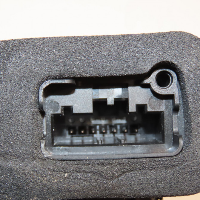 Serrure porte ard occasion VOLKSWAGEN T ROC 5TA839016Q 3