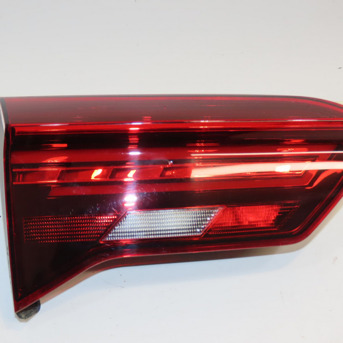 Feu arrière interieur gauche occasion VOLKSWAGEN T ROC 2GA945093B 1