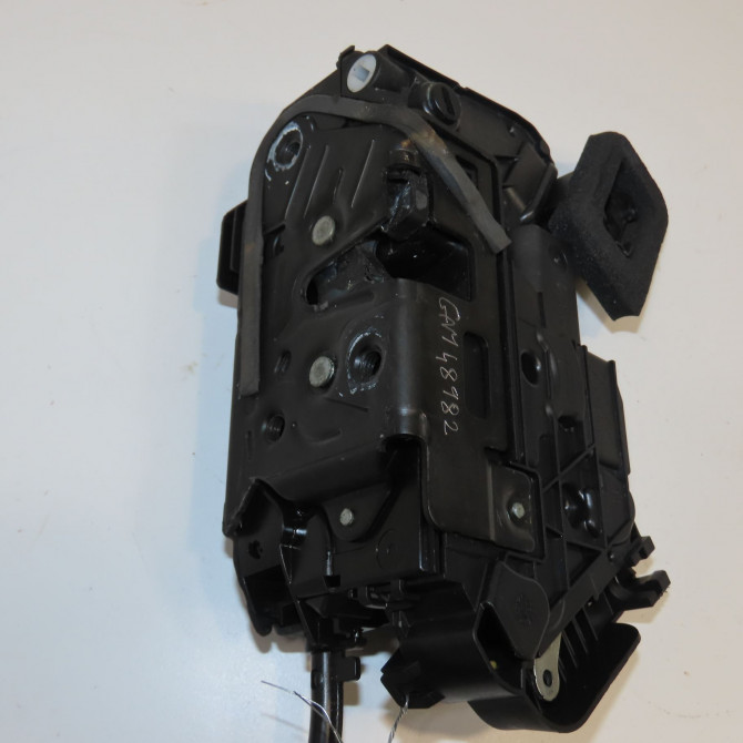 Serrure porte arg occasion VOLKSWAGEN T ROC 5TA839015L 1