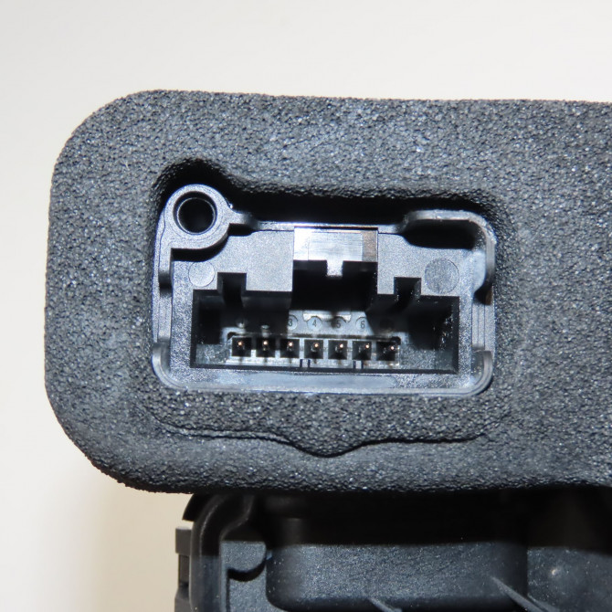 Serrure porte arg occasion VOLKSWAGEN T ROC 5TA839015L 5