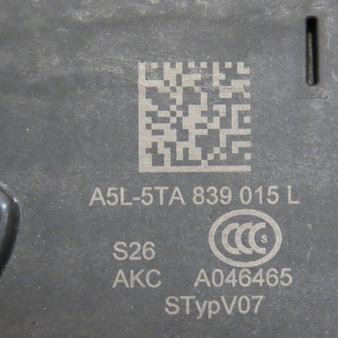 Serrure porte arg occasion VOLKSWAGEN T ROC 5TA839015L 6