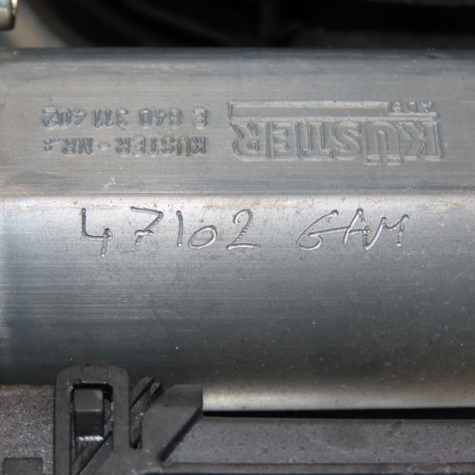 Mecanisme + moteur lève-glace avant droit occasion VOLKSWAGEN TRANSPORTER V Phase 1 06-2003->08-2009 7H0837754C 6