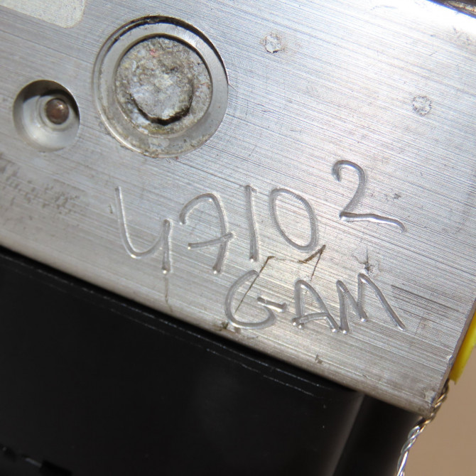 Unité hydraulique ABS occasion VOLKSWAGEN TRANSPORTER V Phase 1 06-2003->08-2009 7H0614111EBEF 6