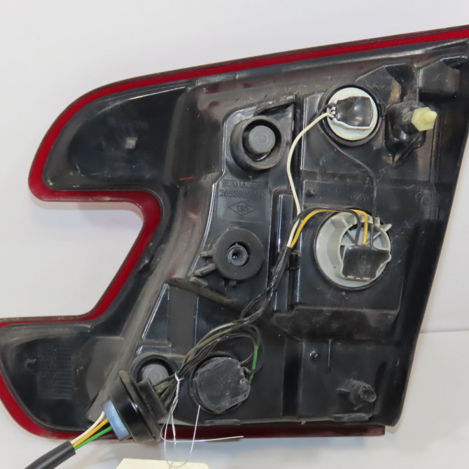 Feu arrière interieur gauche occasion RENAULT MEGANE III Phase 1 04-1995->04-1999 1.5 DCI 110ch 265550028R 2