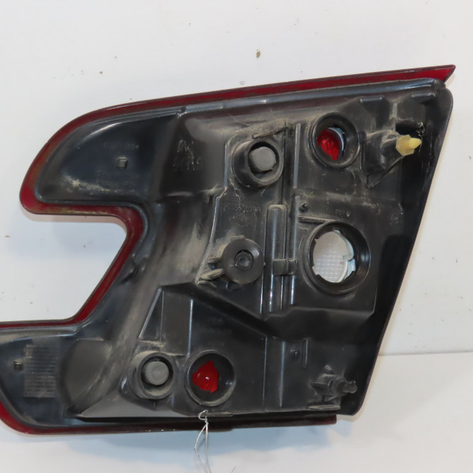 Feu arrière interieur gauche occasion RENAULT MEGANE III Phase 1 11-2008->01-2012 1.5 DCI 105ch 265550028R 2