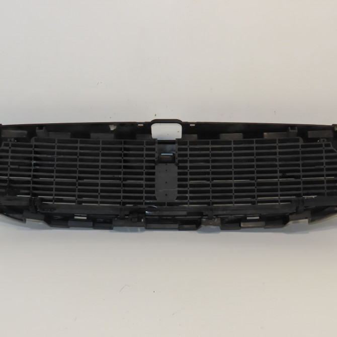 Calandre occasion RENAULT SAFRANE Phase 2 09-1996->08-2000 2.2 DT 7701470085 2