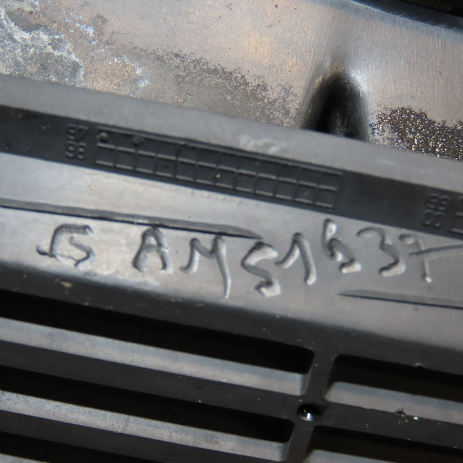 Calandre occasion RENAULT SAFRANE Phase 2 09-1996->08-2000 2.2 DT 7701470085 3