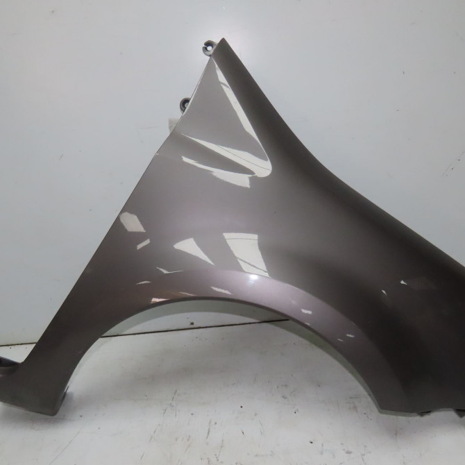 Aile avant droite occasion RENAULT MODUS Phase 2 01-2008->12-2012 1.2i 16v 75ch 631007942R 1