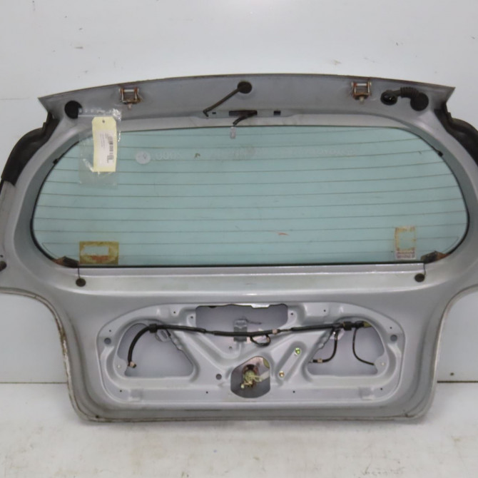 Hayon occasion TOYOTA YARIS I Phase 1 04-1999->03-2003 85 VVTI 6700552012 2