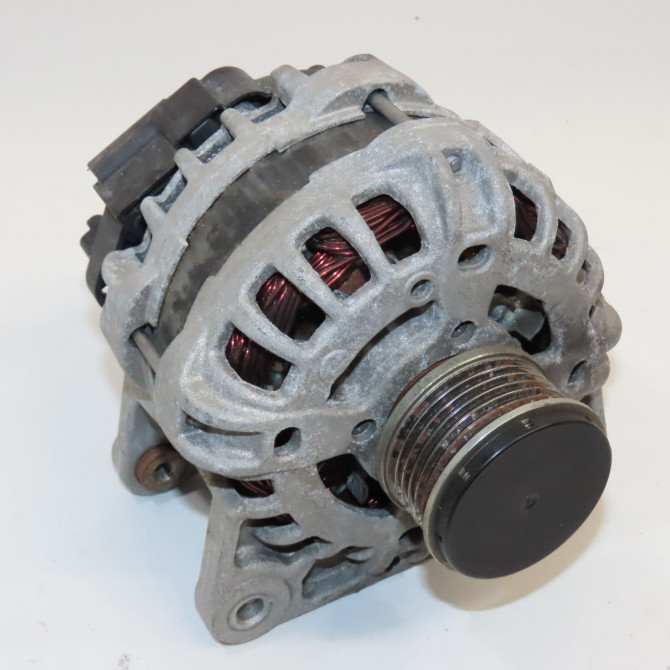 Alternateur occasion DACIA SANDERO II Phase 1 10-2012->... 1.5 DCI 90ch 231002949R 1