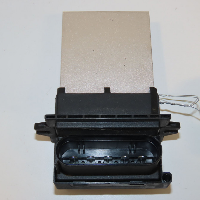 Resistance de chauffage occasion RENAULT CLIO II Phase 2 06-2001->07-2006 1.4 16v 7701051272 1