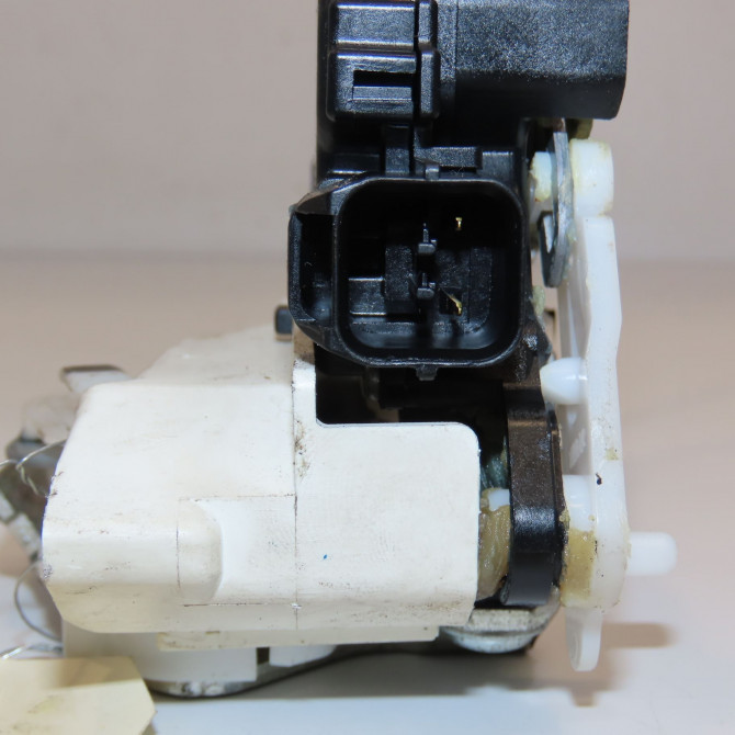 Serrure porte ard occasion PEUGEOT 4007 Phase 1 07-2007->03-2013 6