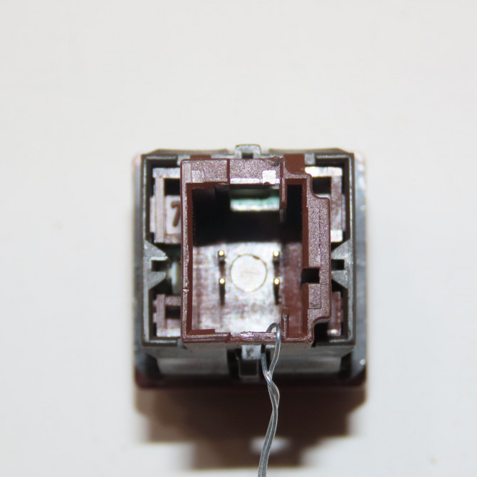 Bouton de warning occasion PEUGEOT 207 Phase 1 04-2006->06-2013 1.6 HDI 8v 92ch 6554RQ 2