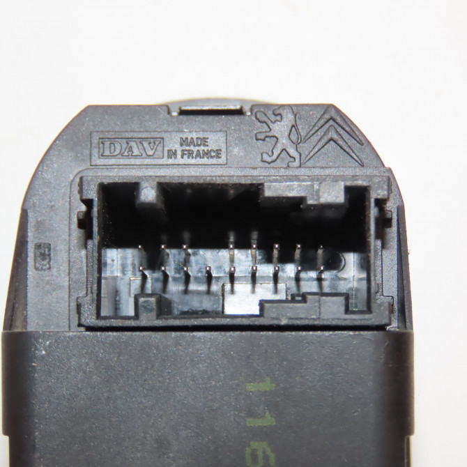 Commande lève-glace porte avant gauche occasion PEUGEOT 306 Phase 2 04-1997->03-2002 1.9 D 6552WK 3