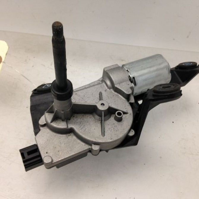 Moteur essuie-glace arrière occasion RENAULT KOLEOS I Phase 1 06-2008->12-2011 2.0 DCI 150ch 28710JY00A 1