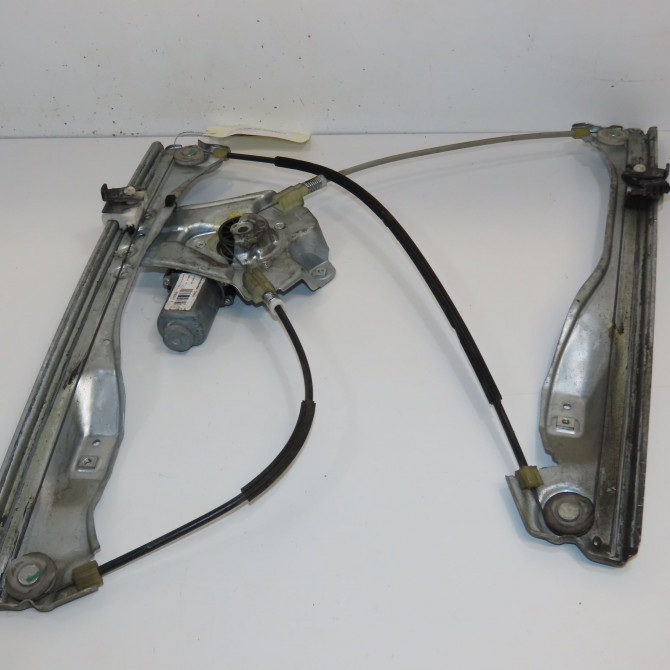 Mecanisme+moteur leve-glace avg occasion RENAULT CLIO III Phase 2 03-2009->12-2014 1.5 DCI 70ch 8200291145 1