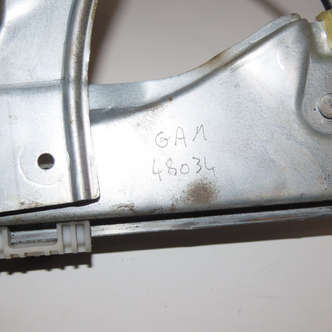 Mecanisme+moteur leve-glace avg occasion RENAULT CLIO III Phase 2 03-2009->12-2014 1.5 DCI 70ch 8200291145 3