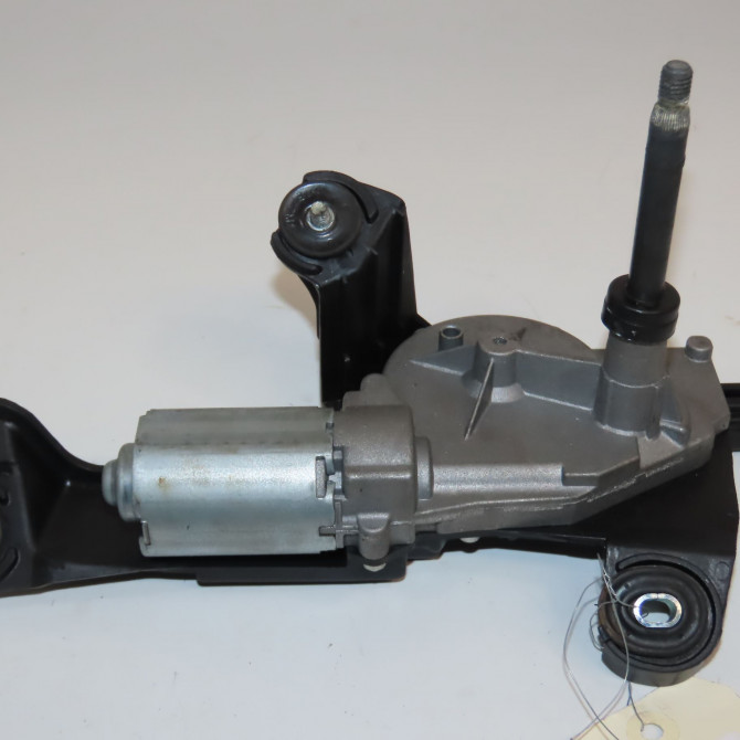Moteur essuie-glace arrière occasion RENAULT KOLEOS I Phase 1 06-2008->12-2011 2.0 DCI 150ch 28710JY00A 2