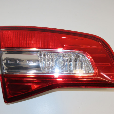 Feu arrière interieur gauche occasion RENAULT KOLEOS I Phase 1 06-2008->12-2011 2.0 DCI 150ch 26555JY05A