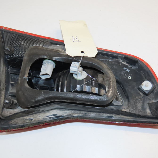 Feu arrière intérieur droit occasion RENAULT KOLEOS I Phase 1 06-2008->12-2011 2.0 DCI 150ch 26550JY05A 2