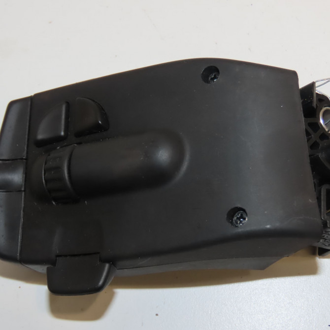 Commande autoradio occasion RENAULT KOLEOS I Phase 1 06-2008->12-2011 2.0 DCI 150ch 2