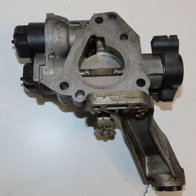 Boitier papillon occasion RENAULT KANGOO I Phase 1 09-1997->06-2003 1.2i 8v 60ch 7700108120 2