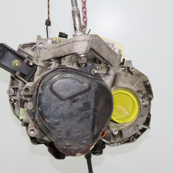 Boîte à vitesse mecanique occasion RENAULT KANGOO I Phase 1 09-1997->06-2003 1.2i 8v 60ch 7701723266 3