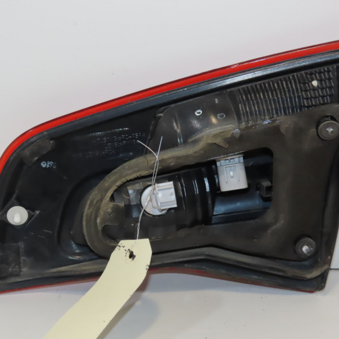 Feu arrière interieur gauche occasion RENAULT KOLEOS I Phase 1 06-2008->12-2011 2.0 DCI 150ch 26555JY05A 2