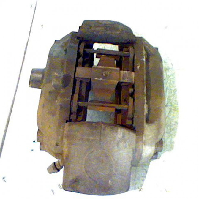 Etrier de frein avant droit occasion MERCEDES CLASSE ML I Phase 1 01-1998->09-2001 20723304 3