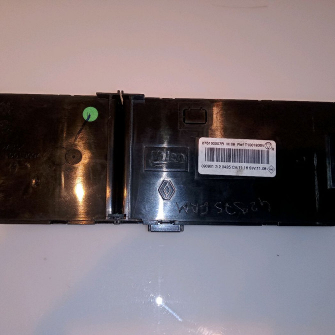 Commande de chauffage occasion RENAULT MEGANE III Phase 1 11-2008->01-2012 1.9 DCI 130ch 275103596R 2