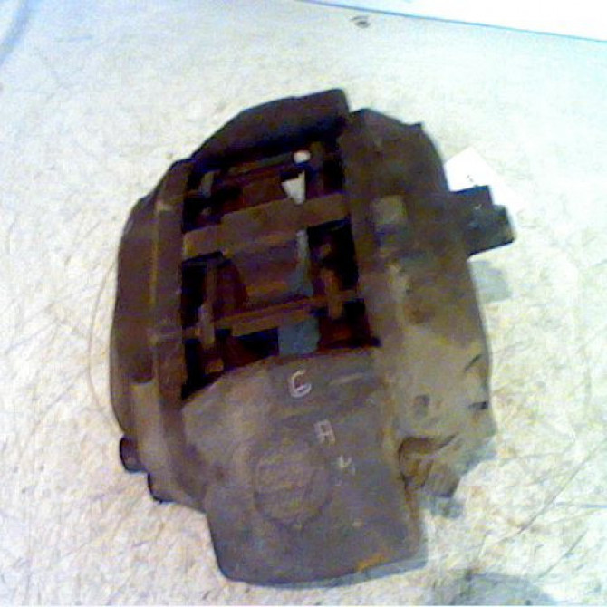 Etrier de frein avant gauche occasion MERCEDES CLASSE ML I Phase 1 01-1998->09-2001 20723303 2