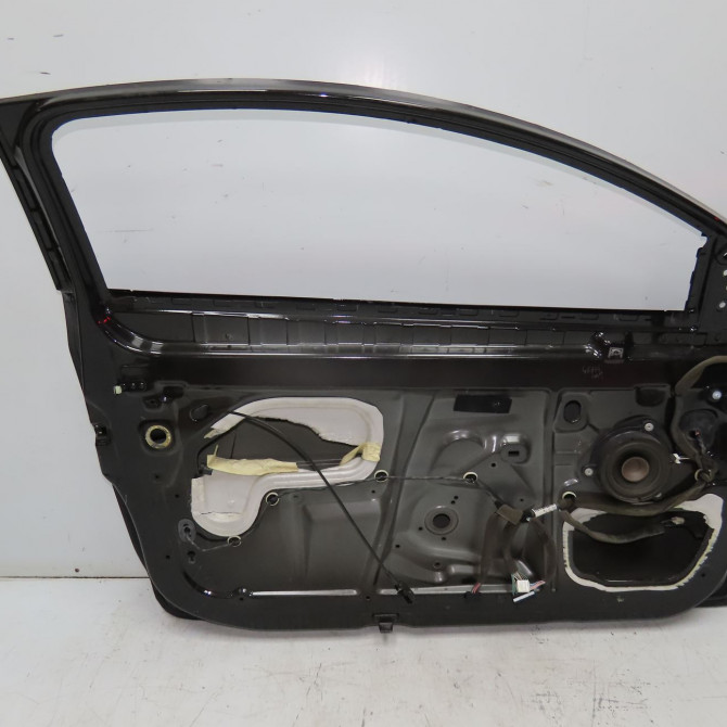 Porte avant gauche occasion RENAULT MEGANE III Phase 1 11-2008->01-2012 1.6i 16v 110ch 801010671R 2