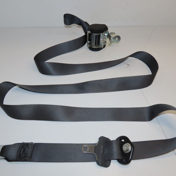 Ceinture avant droite occasion RENAULT SCENIC II Phase 2 09-2006->04-2009 1.5 DCI 105ch 868846808R 1