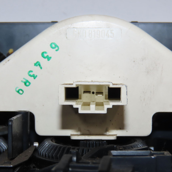 Commande de chauffage occasion SEAT IBIZA II Phase 2 05-1996->09-1999 SDI 3