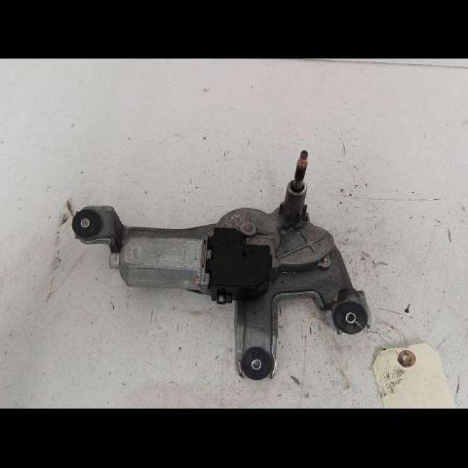 Moteur essuie-glace arrière occasion TOYOTA COROLLA VERSO II Phase 1 05-2004->06-2007 115 D-4D 851300F010 1