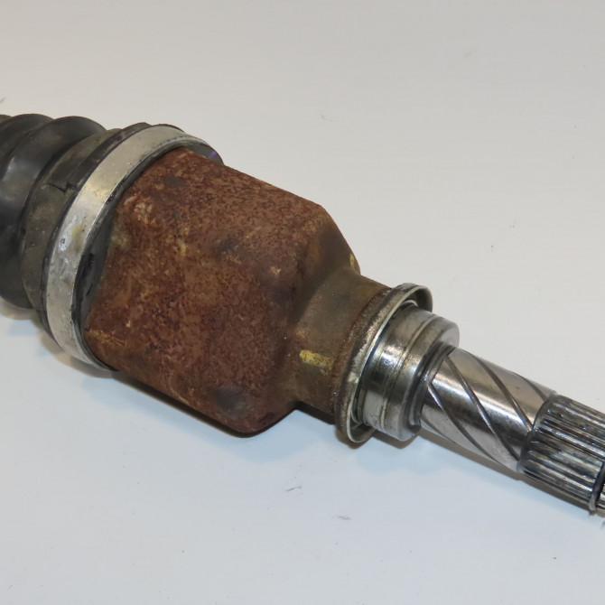 Transmission avant gauche occasion RENAULT TWINGO II Phase 1 06-2007->11-2011 1.5 DCI 65ch 8200661507 4