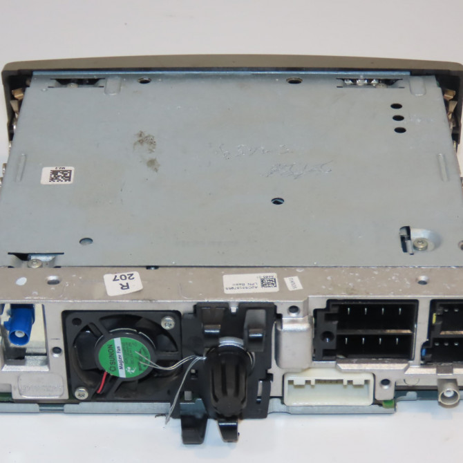 Autoradio occasion RENAULT SCENIC II Phase 2 09-2006->04-2009 1.5 DCI 105ch 281157736R 2