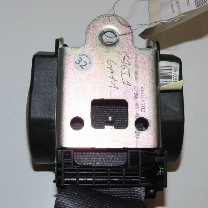 Ceinture centrale arriere occasion RENAULT SCENIC II Phase 2 09-2006->04-2009 1.5 DCI 105ch 888407112R 3