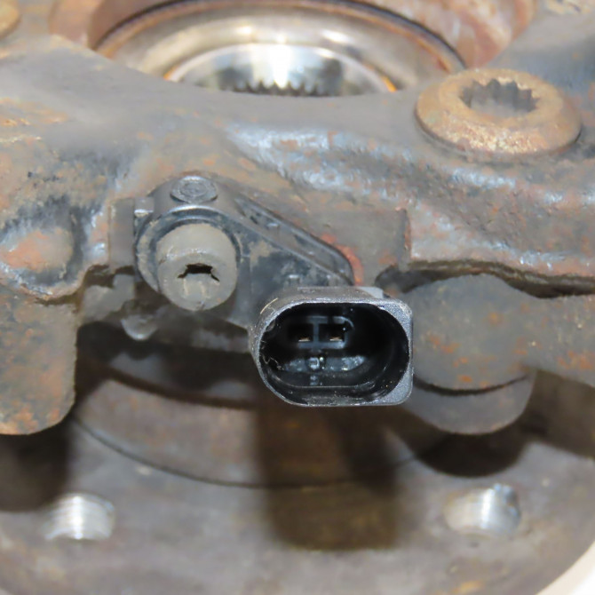 Moyeu avd occasion SEAT ALTEA Phase 2 XL 08-2010->11-2012 2.0 TDI 140ch 1K0407621F 3