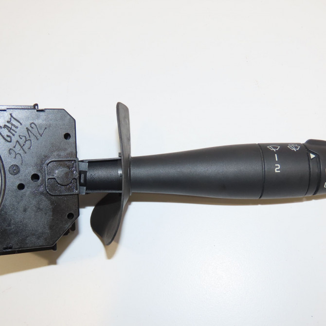 Commande essuie glace occasion RENAULT CLIO II Phase 2 06-2001->07-2006 1.2 1