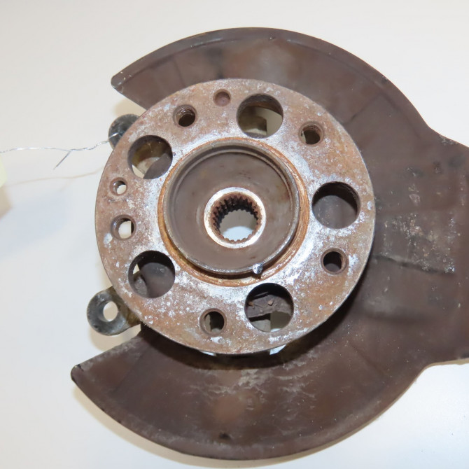 Moyeu avg occasion MERCEDES CLASSE A I Phase 2 03-2001->09-2004 A 170 CDI 1689810627 1