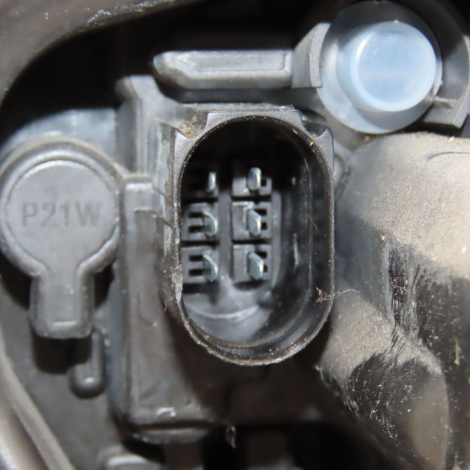 Feu arrière gauche occasion SEAT IBIZA IV IBIZA IV Phase 2 2012-02-01->2016-03-31 1.6 TDI 90ch 6J4945095L 3