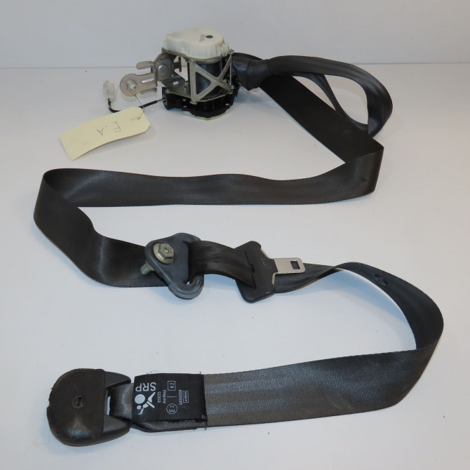 Ceinture avant droite occasion RENAULT CLIO III Phase 1 09-2005->03-2009 1.5 DCI 70ch 8200683926 1