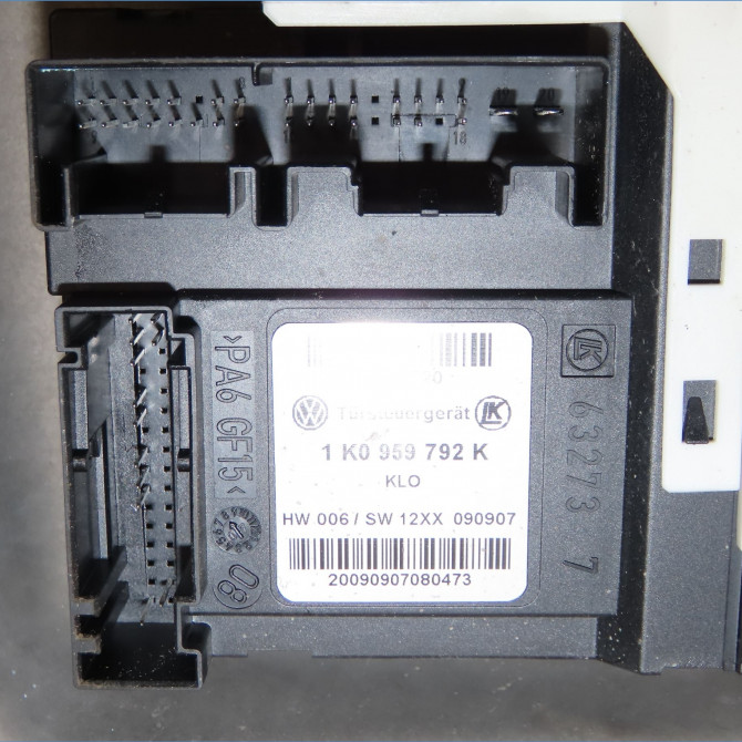 Mecanisme + moteur lève-glace avant droit occasion VOLKSWAGEN GOLF PLUS Phase 1 03-2005->03-2009 1.9 TDI 105ch 5M0837462 4