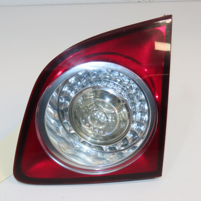 Feu arrière intérieur droit occasion VOLKSWAGEN GOLF PLUS Phase 1 03-2005->03-2009 1.9 TDI 105ch 5M0945094S 1