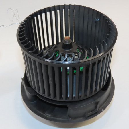 Ventilateur de chauffage occasion TOYOTA AYGO I Phase 2 01-2009->06-2012 1.0 VVTI 871030H011